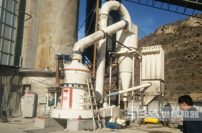 磨粉機生產(chǎn)現(xiàn)場圖