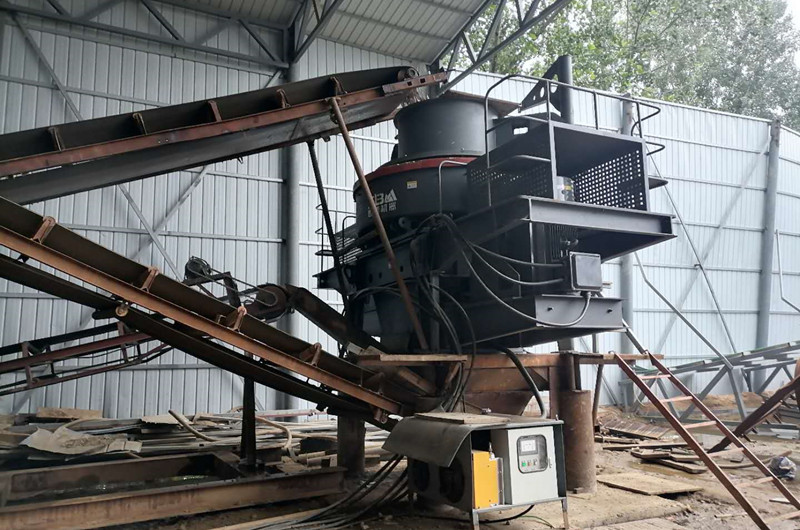 鵝卵石制砂整形機(jī)，沖擊式破碎制砂機(jī)