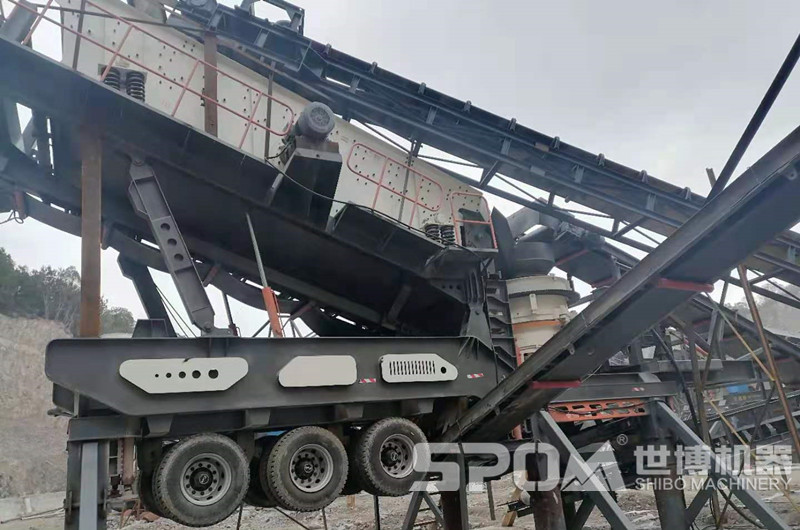 圓錐破移動破碎機，輪胎式半移動破碎機