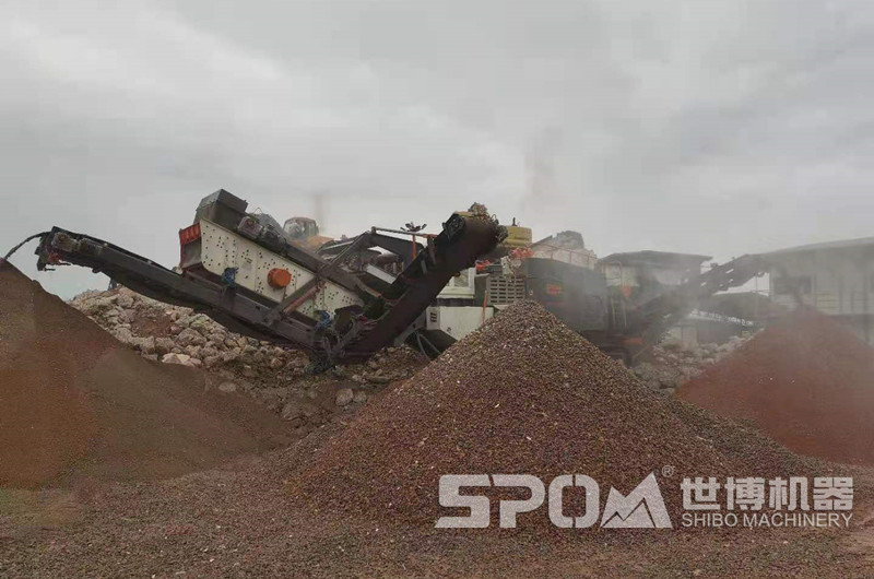 移動制砂機(jī)加工建筑垃圾現(xiàn)場